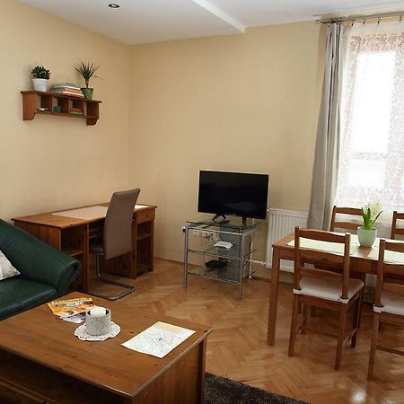 Ecomfort Apartment Kecskemét Exteriör bild