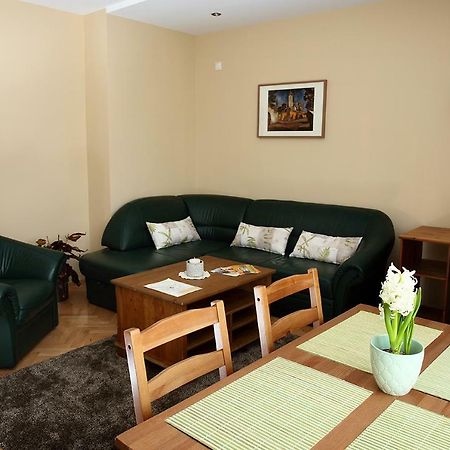 Ecomfort Apartment Kecskemét Exteriör bild